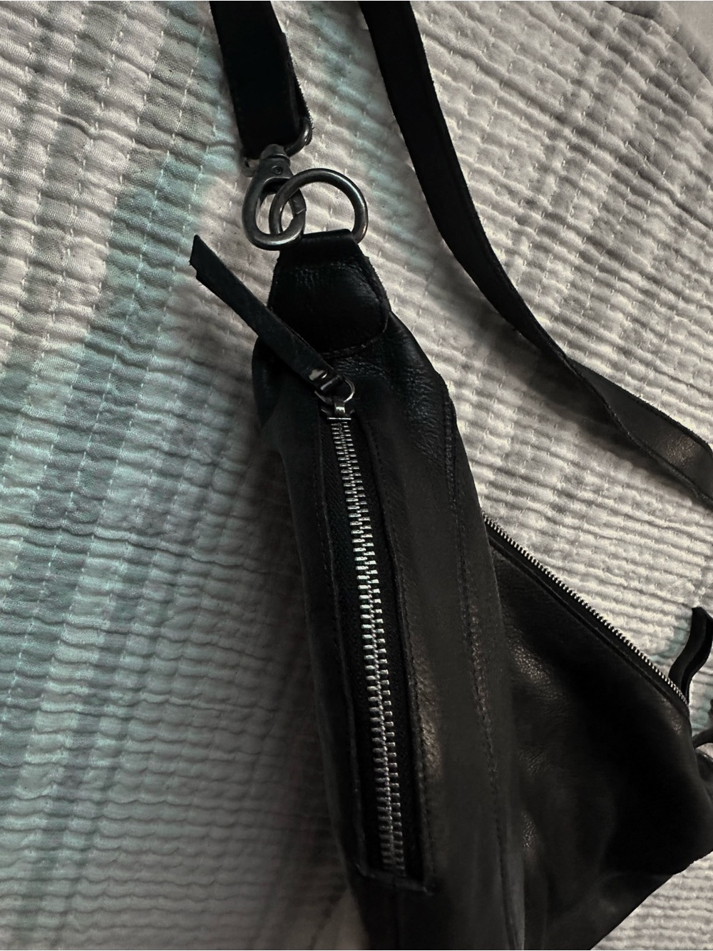 Latico Black Full-Grain Leather Callie Sling Crossbody - EUC - Picture 9 of 16